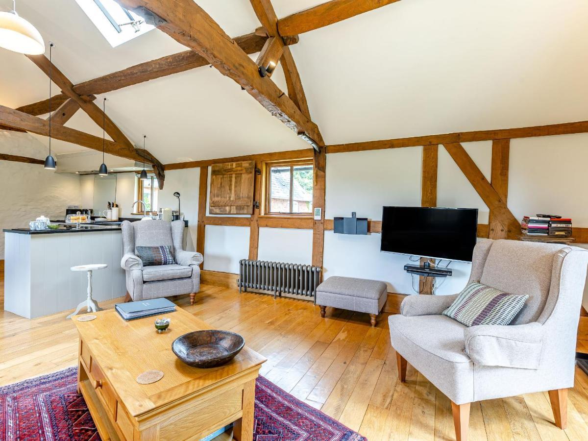 The Cider Mill Villa Kings Pyon Exterior photo